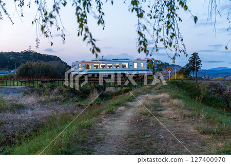 Hatakama, Kakegawa City, Shizuoka Prefecture Tenryu Hamanako Railway and scenery along the line 127400970