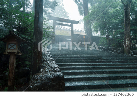 The mysterious Inner Shrine of Ise Jingu, the main shrine, Kotai Jingu The mysterious Inner Shrine of Ise Jingu, the main shrine, Kotai Jingu 127402360