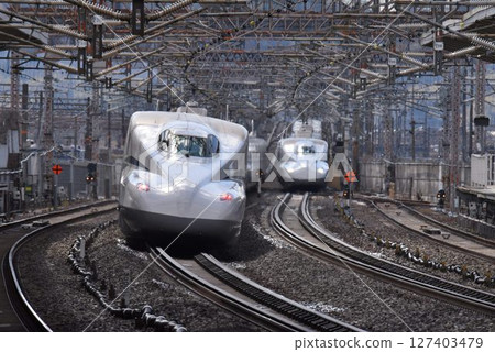 Tokaido Shinkansen, Maibara Station, high-speed running scene, the world of super telephoto photography 127403479