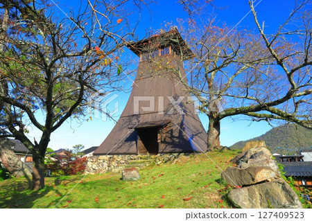 [Hyogo Prefecture] Shinkoro on a clear day (Izushi Castle Town) 127409523