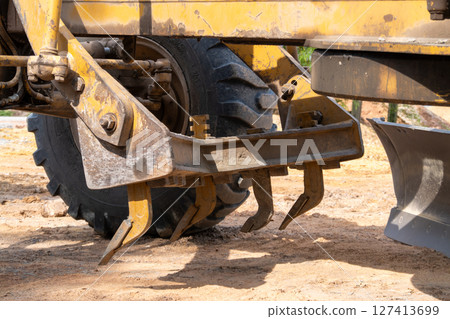 Heavy machinery operation construction site industrial equipment outdoor close-up earthmoving concepts 127413699