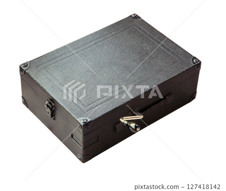 Vintage gray suitcase with metal handle on transparent background Vintage gray suitcase with metal handle on transparent background 127418142