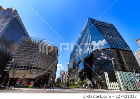 東京中央區銀座數寄屋橋十字路口城市景觀銀座索尼公園和東急廣場銀座 127421038