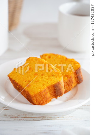 Pumpkin Pound Cake 127422057