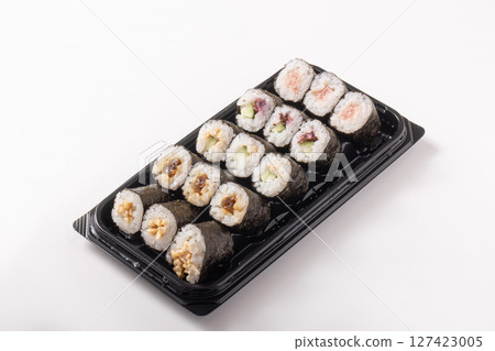 Thin rolls in five colors (natto, dried gourd, tuna, plum, negitoro) 127423005