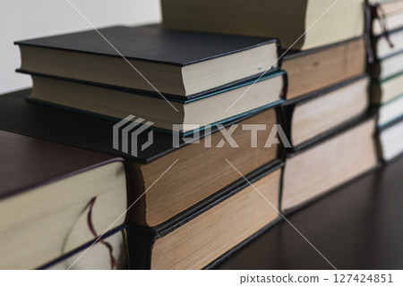 厚厚的技術書 厚厚的技術書 127424851