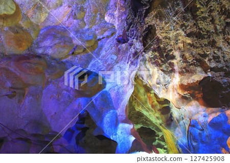 Inatsumi Underwater Cave (Bungo-Ono City) Inatsumi Underwater Cave (Bungo-Ono City) 127425908