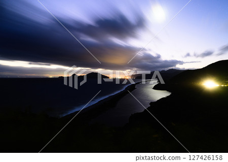 Nagame Beach bathed in moonlight, Tanojiri Observatory, Koshikijima Islands 127426158