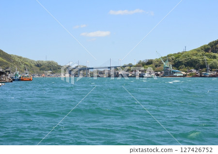Onomichi Strait and Onomichi Bridge (Onomichi City, Hiroshima Prefecture) Onomichi Strait and Onomichi Bridge (Onomichi City, Hiroshima Prefecture) 127426752