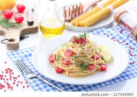 番茄銀魚冷意麵 番茄銀魚冷意麵 127426997