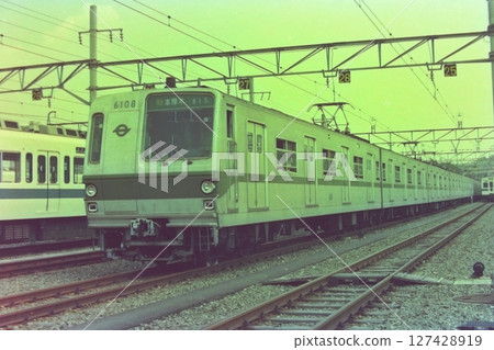 帝都快速交通局地鐵6000、6108系列~,海邊,(小田急)海老名檢查場,1978年8月5日 帝都快速交通局地鐵6000、6108系列~,海邊,(小田急)海老名檢查場,1978年8月5日 127428919