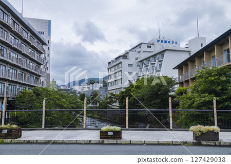 伊東大川，橋上風景，風景照片 127429038