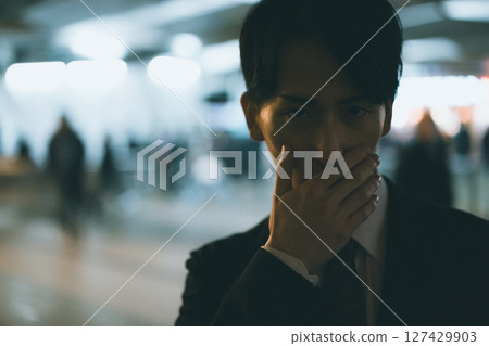 Young business people at night Young business people at night 127429903