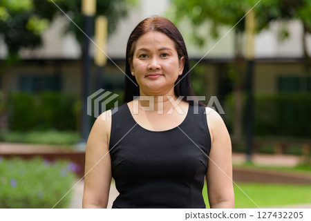 Portrait of Asian mature woman Portrait of Asian mature woman 127432205