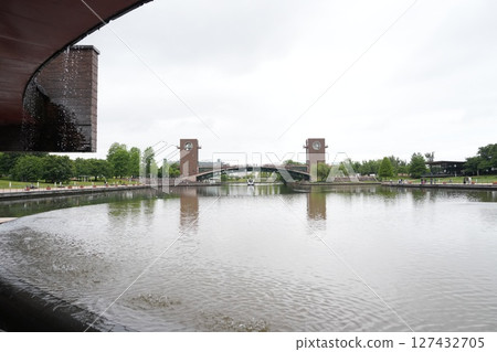 富山市環水公園的風景 富山市環水公園的風景 127432705