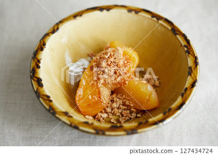 烤蘋果碎小吃 127434724