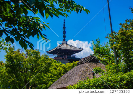 【京都風光】法觀寺:八坂塔的美麗剪影 【京都風光】法觀寺:八坂塔的美麗剪影 127435393