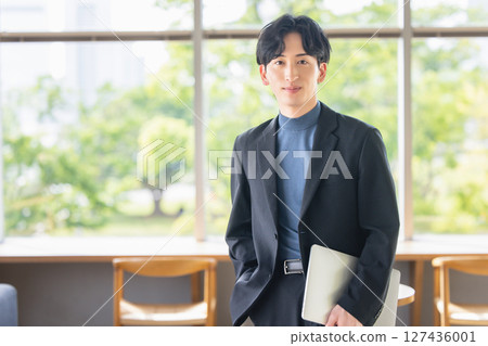 Businessman Businessman 127436001