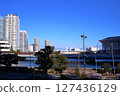 Buildings and blue sky in the Minato Mirai area of Yokohama 127436129