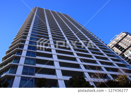 View of a high-rise apartment building 127436277
