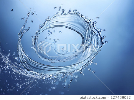 水花以螺旋狀旋轉 水花以螺旋狀旋轉 127439052