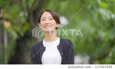 Woman, Fresh green, Green, Smile 127441856