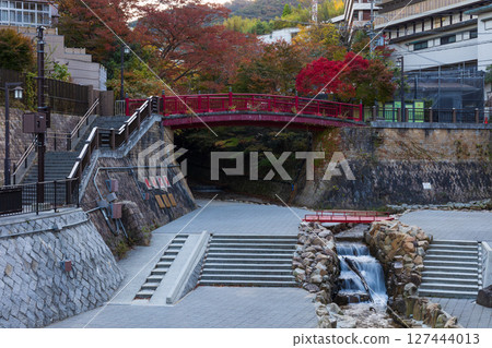 Autumn in Kobe, Hyogo Prefecture, Arima Onsen with autumn leaves, Arima River Waterfront Park 127444013