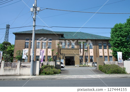 Kiryu City, Gunma Prefecture: Kiryu Textile Memorial Museum / Kiryu Textile Hall Old Building 127444155