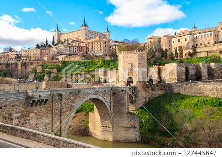 View in the old city of Toledo, Spain View in the old city of Toledo, Spain 127445642