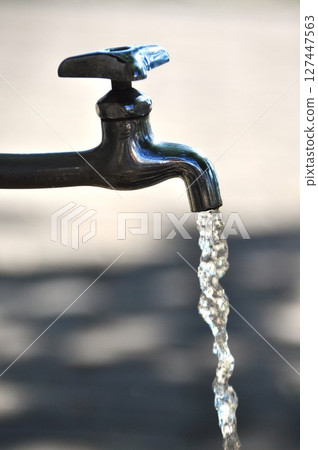 水龍頭和節水 水龍頭和節水 127447563