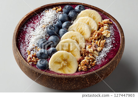 strawberry, smoothie, yogurt 127447903