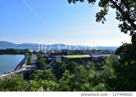 從和歌山鏡山眺望南和歌浦 127448082