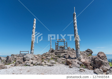 長野縣茅野市夏季山車山山頂的車山神社 127448564