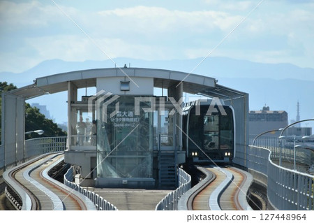 Geidai-dori Station as seen from the Linimo Geidai-dori Station as seen from the Linimo 127448964