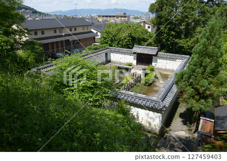 Philosopher's Path: Tomb of Princess Akiko, daughter of Emperor Gomizunoo, Sakyo Ward, Kyoto City Philosopher's Path: Tomb of Princess Akiko, daughter of Emperor Gomizunoo, Sakyo Ward, Kyoto City 127459403