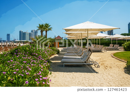 idyllic beach of Jumeirah with white sand and fine service and walm water of Persian gulf idyllic beach of Jumeirah with white sand and fine service and walm water of Persian gulf 127461423