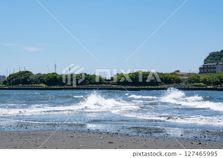 Waves at Katase Higashihama Beach Waves at Katase Higashihama Beach 127465995
