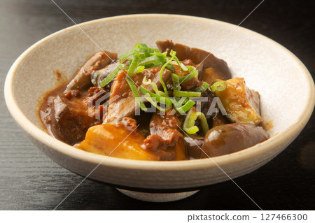 用肉和味噌炒茄子 127466300