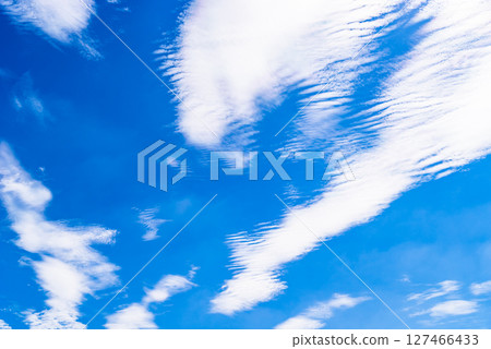 Wave-like clouds scattered in the blue sky d-2 High saturation contrast Wave-like clouds scattered in the blue sky d-2 High saturation contrast 127466433