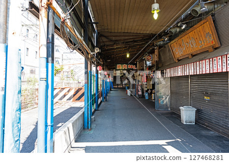 充滿復古氣息的溝口西口商店街，神奈川縣川崎市高津區溝口 127468281
