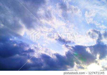藍色的天空和雲圖像 127471145