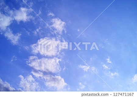 藍色的天空和雲圖像 藍色的天空和雲圖像 127471167