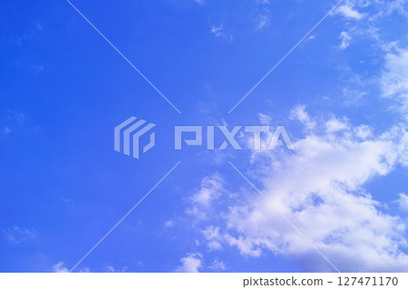 藍色的天空和雲圖像 藍色的天空和雲圖像 127471170