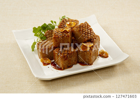 蒟蒻丁牛排 127471603