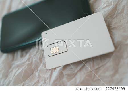 SIM card mount and smartphone SIM card mount and smartphone 127472499