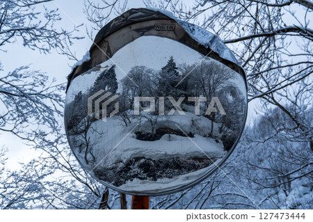 250317 Snow scene in Akiyamago 127473444