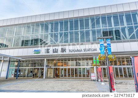 富山縣富山市JR富山站北口晴天 127473817