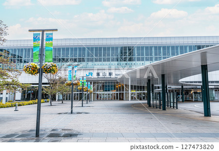 富山縣富山市JR富山站北口晴天 127473820