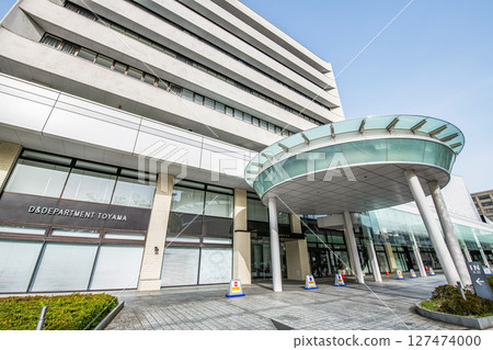 Toyama Prefectural Civic Center, Toyama City, Toyama Prefecture 127474000