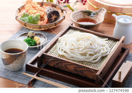 A summer staple! Tenzaru Udon (Cold Udon) A summer staple! Tenzaru Udon (Cold Udon) 127474590